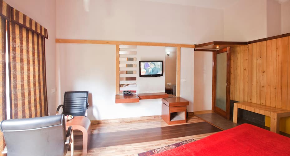 Spring Valley Resort by DLS Hotels, Mcleodganj 4